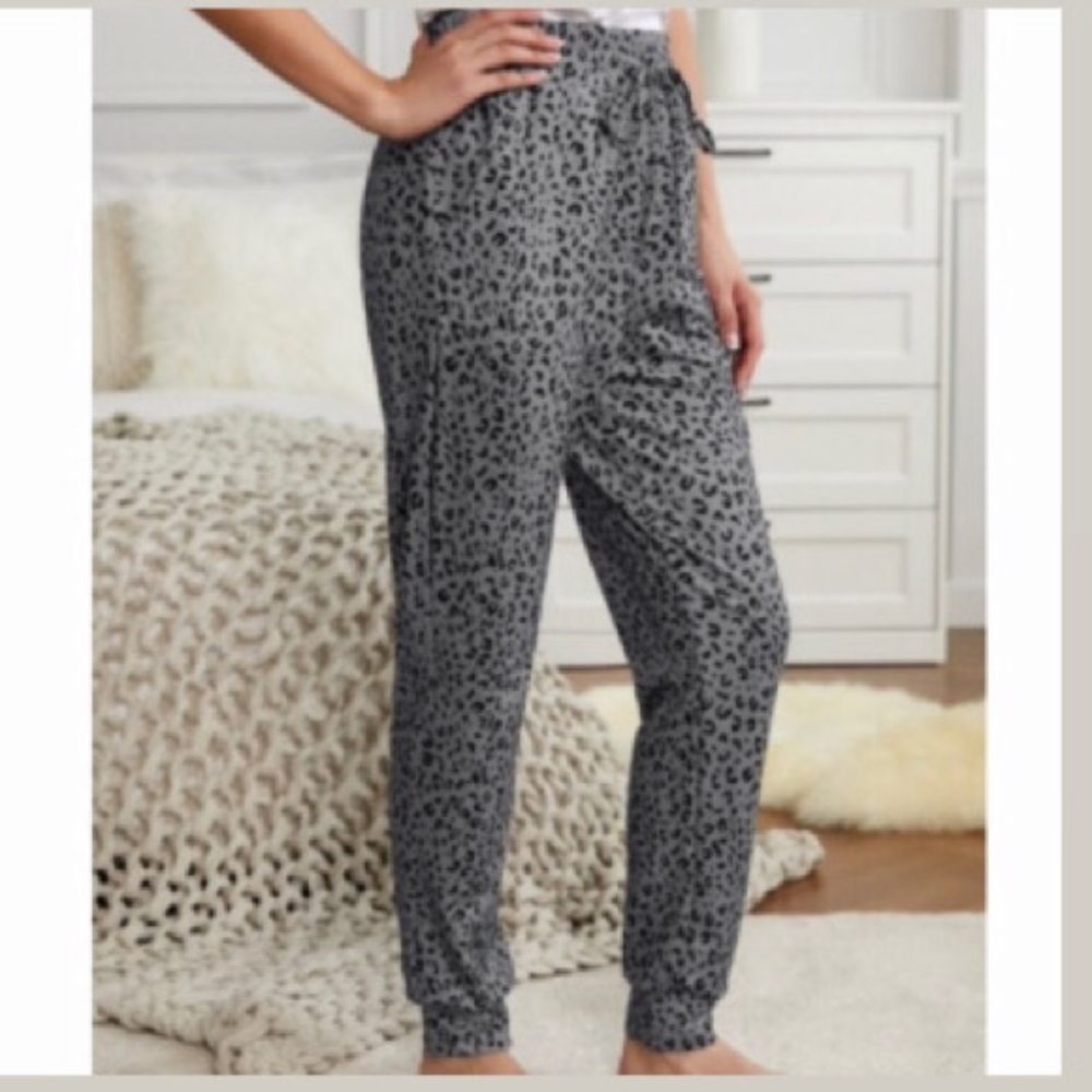 REWASH Joggers rayon elastic waist. missing fabric belt leopard print